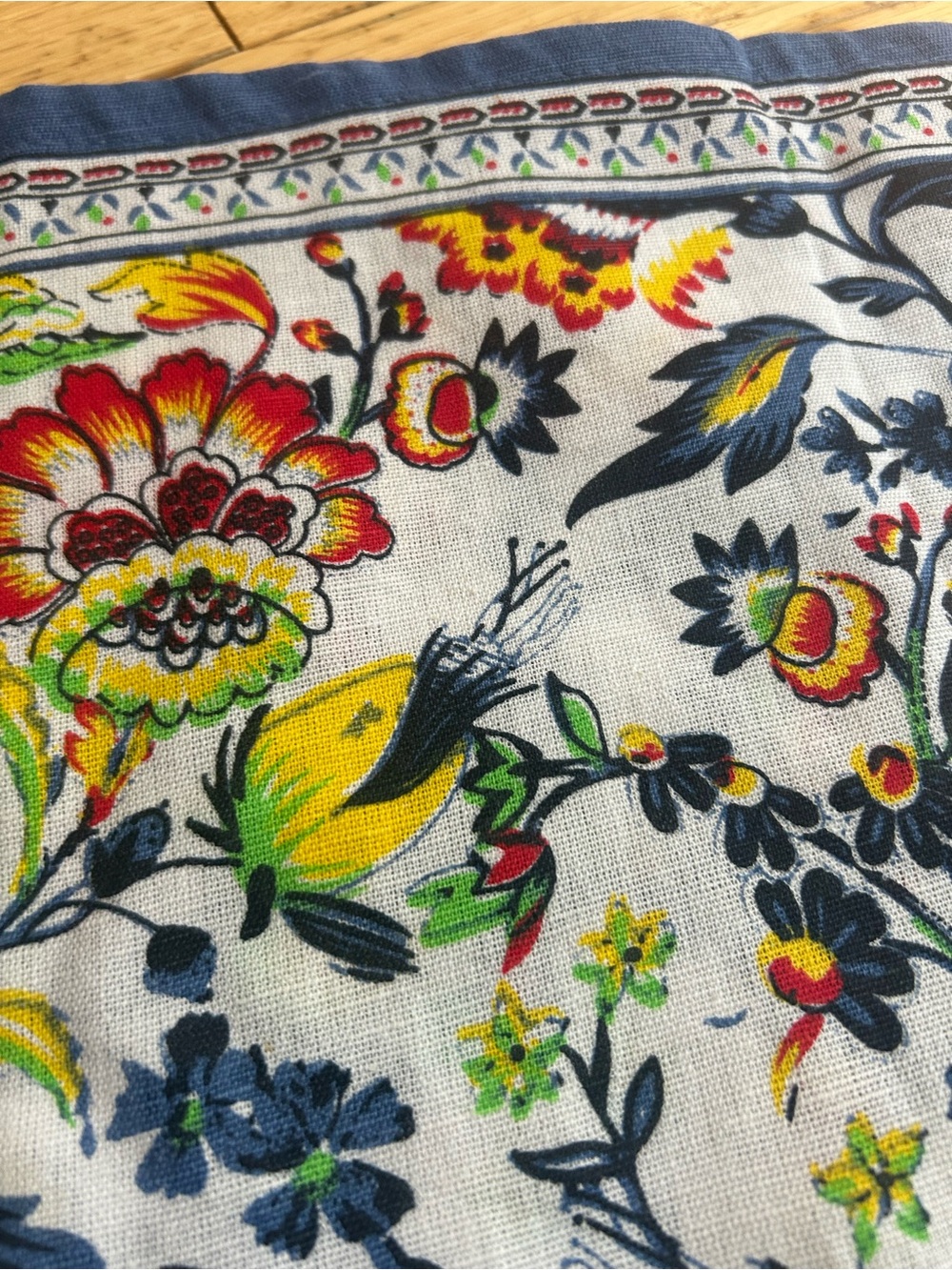 Set of 2 Fingercraft Floral Bird Cotton Linen Tablecloths Blue Multicolor - Picture 4 of 16